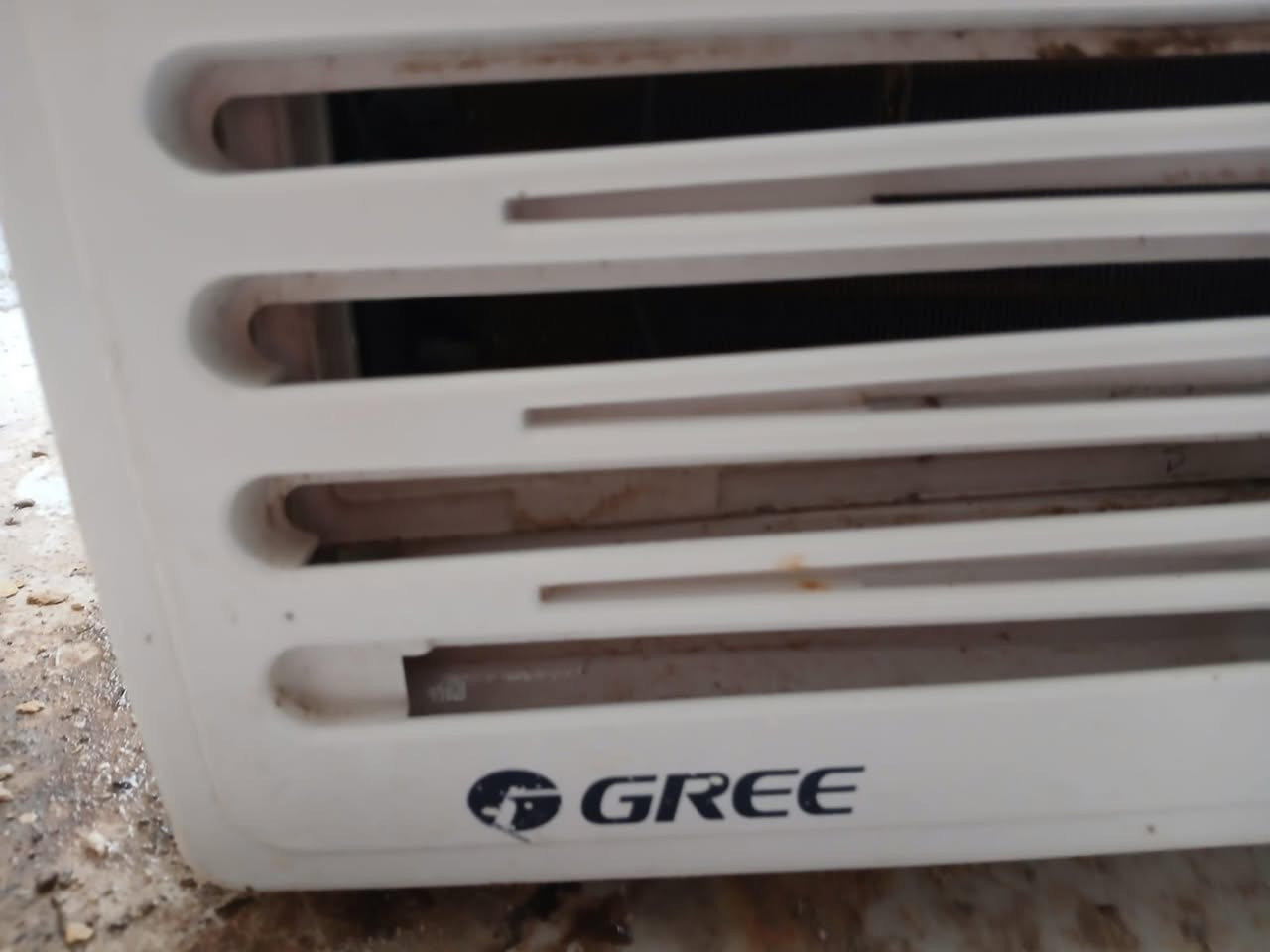 سلام عليكم مكيف من شركه GREE
المكيف نظيف وجديد سبب البيع ماطو مكان يحلونه بي استخدام قليل مثل مموضح بلصور نضيف تجي وتفحصه وتشوفه وبي تراب لان متروك فتره وتجي سعره 300اي استفسار خاص والجاد فقط بي مجال اله رجاءً الي يدور سوالف لايدخل خاص كلشي وضحت الكم تشلعون عيوني الي صدك محتاجه وبي خير ويدلل انداري بلسعر


**إذا كنت صاحب هذا الإعلان وتريد حذفه لأي سبب، رجاءا أرسل رسالة إلى الدعم الفني**