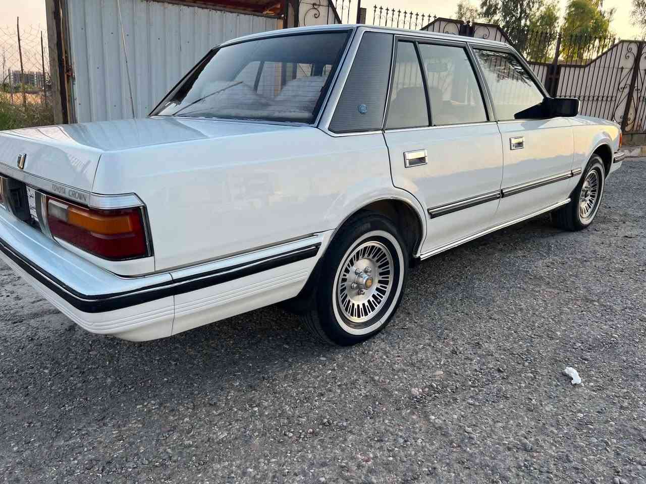 سوبر  صالون 1984
رقم نينوى   شرط التحويل

مكينه M5 كير عادي

تبريد ثلج 

كهربائيات كلها تشتغل

تخم تاير جديد 

حداديه امامي خلفي جديد

السعر قابل للتفاوض 

للاستفسار على السعرالاتصال على الرقم

***********
