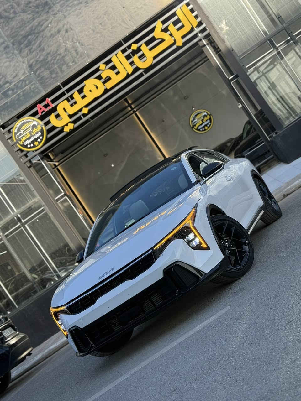 كيا K4 GT line موديل ٢٠٢٥🔥🔥
سياره زيرو على وضع شركه ماشي 1800 mil زيرووو
💢بصمه ابواب بصمه تشغيل 
💢تشغيل عن بعد 
💢بانوراما 
💢قطعتين تبريد 
💢كشنات جلد لونين وتدفئه كشنات واستيرن
💢شاشه متصل و ابل كار بلي واندرويد اوتو 
💢كامره دواره 
💢صندوق ذكي 
💢قطعتين تبريد 
💢رادار امامي خلفي جانبي 
💢تحديد مسار قياده اليه 
💢كروز سرعه تفاعلي 
💢هاند بريك بصمه 
💢اوتو هولد
💢لون سياره ابيض 
💢بقيه موصفات معروفه 
سياره جديده ماناقصها اي شي 
💥الضرر سياره شويه بوند صبغ فقط 
بدوووون ايربك ✅
بدووون دواخل ✅
سياره كاتي يترقم شمالي 
فتره الترقيم ٣ اشهر 

مكان سياره موصل  / جانب الايسر : مدينه المعارض الجديده 
معرض الركن الذهبي 

استفسار اكثر 

☎️***********
 *********** ☎️واتساب
