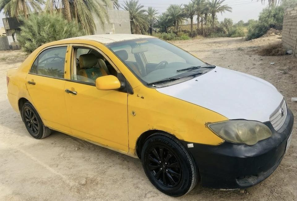 سلام عليكم بيوايدي 2010لبيع او للمراوس بسايبه
السياره طفة بانزين ودرتلهاا بانزين. وشتغلت ضلت تعتعت وشتغلت تك. وعفتهاا ماسويته 

رقم بغداد راعيهاا بغداد يطلب عليهاا 400 

وعليهاا هيى 4سنوات كله وره المشتري  

سعر 20وبيها مجال 

كير محرك  جديد لا تنقيص ولا تبخير سنويه 27 

تايرات جديده وبيها صفحه *********** بابل حله
