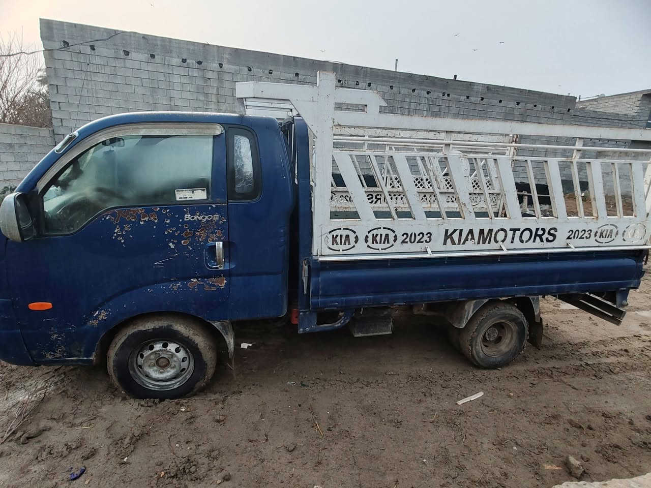 كيا حمل مسكر بم ونوزل 2007جاهز مابيها اي نقص تبريد ثلج استفسار ***********
