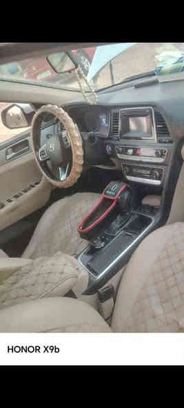 سوناتا 2019 
سياره خليجي المحرك 2400 ماشيه 325
بيها طخه بالجنطه وبدلتها فقط فول عده الفتحه
-ناقل حركه ست سرعات اوتماتيك
-ويل 17 

- شاشة عرض الاعطال
كامره خلفية
-تحكم ستيرن جهتين
تخم تاير جديد سبوع من نشد عليه
-تحكم بل مري جانبيه كهربائي
-نافذه السائق auto 
-شاشه لمس 
-مدخل AUX+USB
_حداديه جديده غراض كله mobs
-تربيد ثلاجة
وباقي الموصفات المعروفة 
السيارة رقم واسط بسمي

سيارة جاهزة  السعر 163 مع المجال 

مكاني ب/ الديوانيه قضاء عفك ***********
***********
