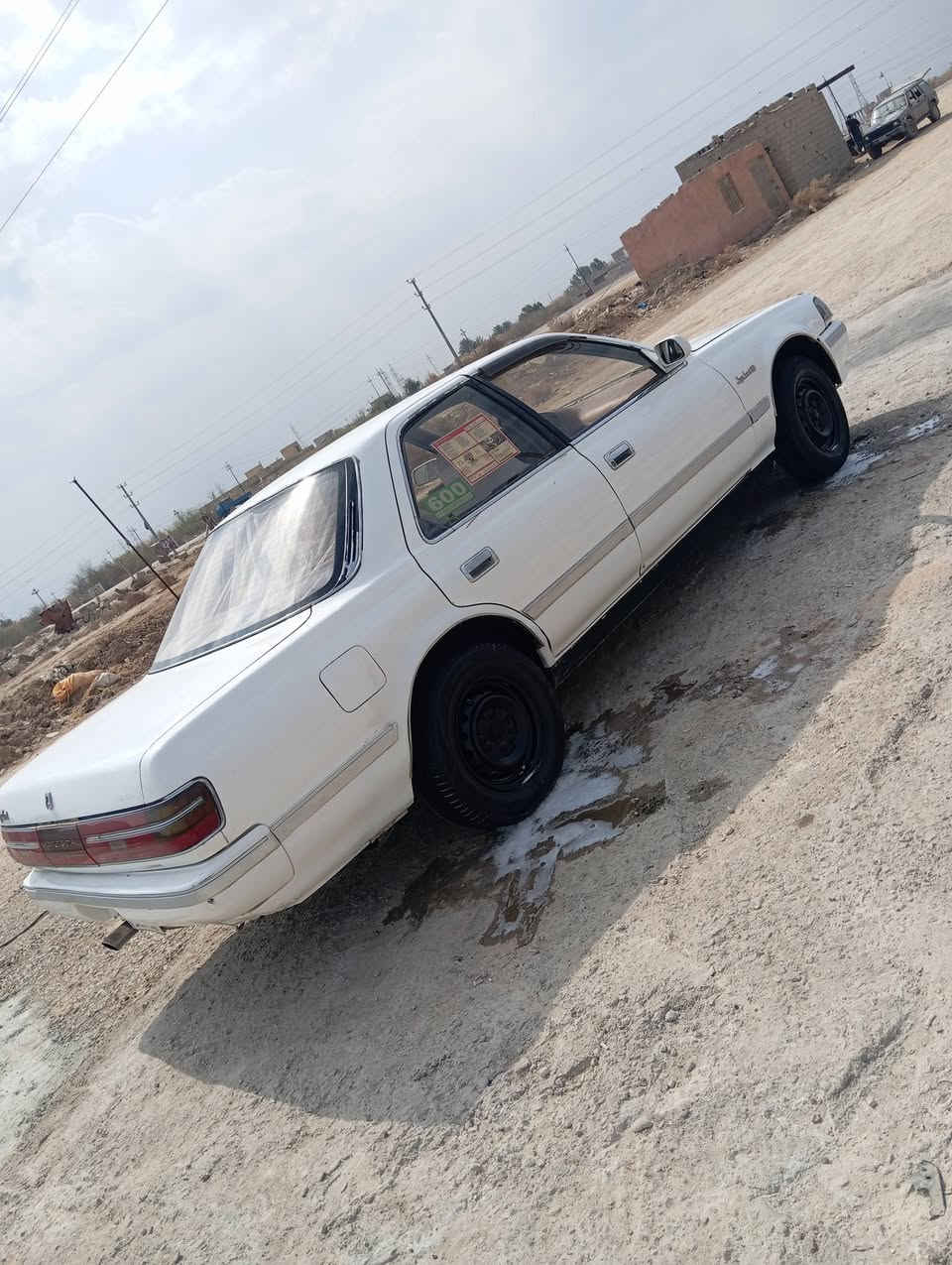 يا الله اللهم صل على محمد وال محمد
سلام عليكم كرسته مسطره مؤديل 1990 رقم واسط 
مشروع وطني تحويل ثاني يوم سنويه لل 2029
كير ومكينه ونجي بالكارتون 
حداديه خلفي وامامي جديده تخم تاير جديد
كهربائيات كلها شغاله جاهزه (( التبريد مايشتغل عايزه ملاحضات))
جاهزه من كلشي كل نقص مابيها غير التبريد مال جناي 
مكفوله من الضربه والكصه والنقل الجثه والعيب الشرعي  والاصوليات والصبغ العام بيها رشات قليله 
مكان السياره الناصريه قضاء الغراف قرب جامعة الشطره
السعر (( 47 )) للاستفسار الاتصال على الرقم 
***********
