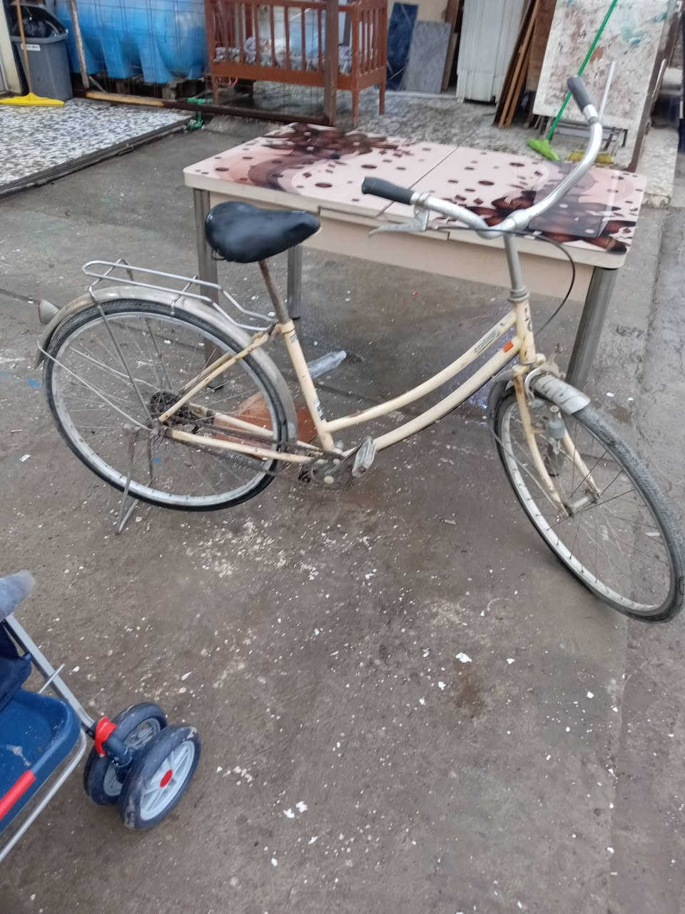 بغداد العبيدي الراسه قرب مدرسه دار العلم ***********
