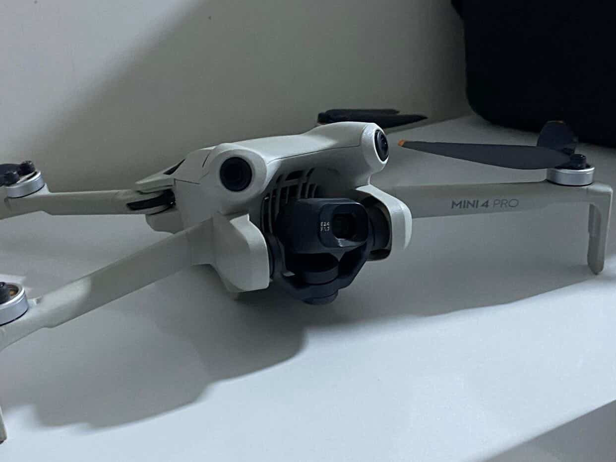 🔥 Dji mini 4 نسخة الكومبو
الدرون اخت الجديده ساعات الطيران فقط اربع ساعات مواصفاتها معروفة درون راقية وجوستك اسود 

كامل ملحقاتها 

السعر  

1،600 وبي مجال


**إذا كنت صاحب هذا الإعلان وتريد حذفه لأي سبب، رجاءا أرسل رسالة إلى الدعم الفني**