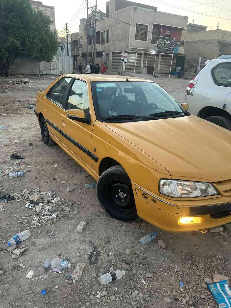 سلام عليكم بيجو بارص ١٥ حلوه السياره وكاعده بسمي تحويل ثاني يوم بيه بخه صغيره ع كد٣ اصابع ومبينه لباقي كفلله عامه ع سورنر مكاني الامين سعر ٤٦ وبيها مجال رقم ***********
