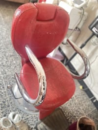 كرسي حلاقه • مغسله • مرايه