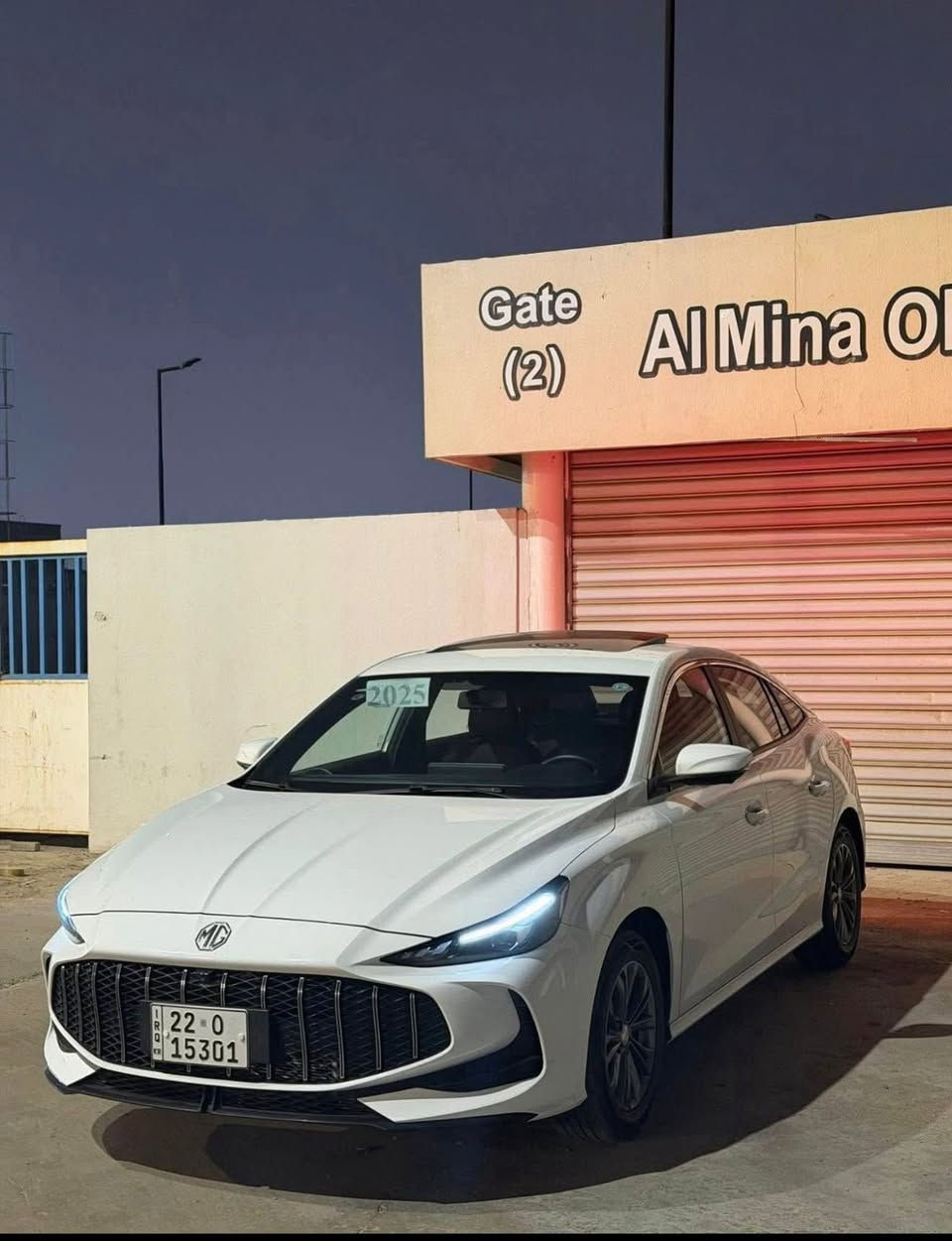 MG gt 2025
ام جي جيتي موديل ٢٠٢٥  رقم شمالي اربيل سيارة جديده ع وضع الشركة بيها ٣ اصابع فقط بطرف الجاملغ الايمن الباقي كفاله كير محرك تبريد حداده مواصفات السياره الفول 
كشنات جلد احمر واسود 
بصمة ابواب 
فتحة سقف 
تبريد خلفي 
٥كامرات ٣٦٠ درجة 
داش كام بلادي 
حساسات خلفية 
اشاير بالمري 
مثبت كروس 
هاند بريك اوتو 
بالاضافة كماليات وسماعات خلفية بوس وجنح صندوك 
البصرة المعقل *********** السعر ١١٨

