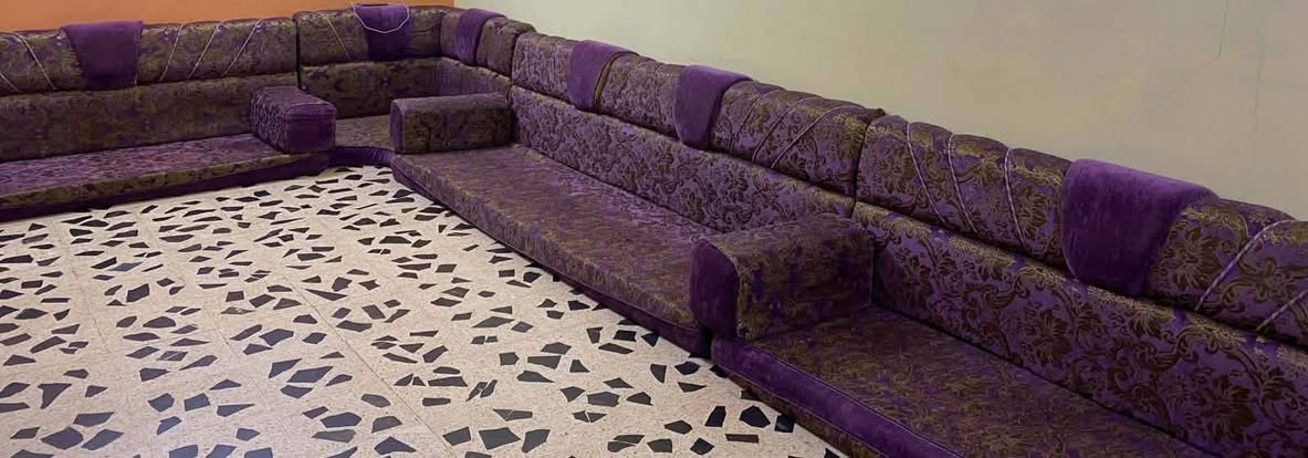 جلسة عربية للبيع للأستفسار ***********
