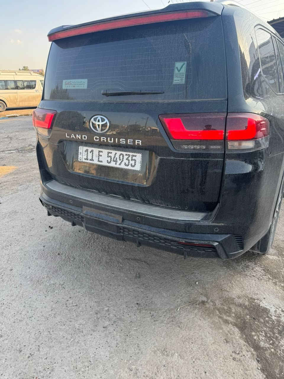 ‏سلام عليكم 
 ‏سيارة موديل 24 سيارة كلش حلوة جديدة ماشية 20 رقم بغداد سنوية باسم راعيها علوان بغداد سيارة ترهم مقدمة ثلاثة والباقي ثلاثة تشهر أو أروع بيع بغداد فقط سعر اتصال ***********
