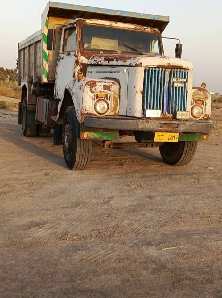 سكانيه موديل ٧٤ مكينه مكفوله كير ٥/٥ اكسن متوسط رقم بغداد مشتغل بل معمله *********** مكلف بل نشر
