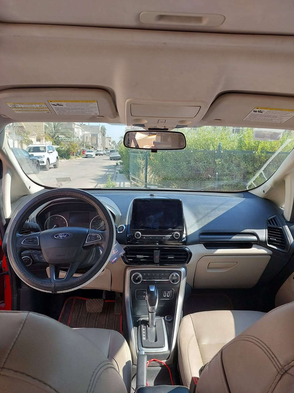 للبيع فورد ايكو سبورت  مكانها بغداد 
موديل 2021
 فئة تيتانيوم فول مواصفات اعلى فئة بهل سيارة
4 سلندر 
محرك 2.0 تنفس طبيعي اقتصادي 
كير اوتو
اللون الاحمر المميز شبابي
تحكمات ستيرن
مثبت سرعة
تدفئة تبريد ممتازة
كشن سايق كهربائي
جامة سايق اوتو
نضام الدفع رباعي AWD
رقمها سليمانية
ماشية قليل 26الف km
حادثهة خفيف جاملغ و باب السايق
وارد امريكي 
السيارة مال مرة استعمال خفيف
كير و محرك شرط وضع شركة
السعر 130$ وبيها مجال بسيط 
للتواصل  *********** بي واتساب
