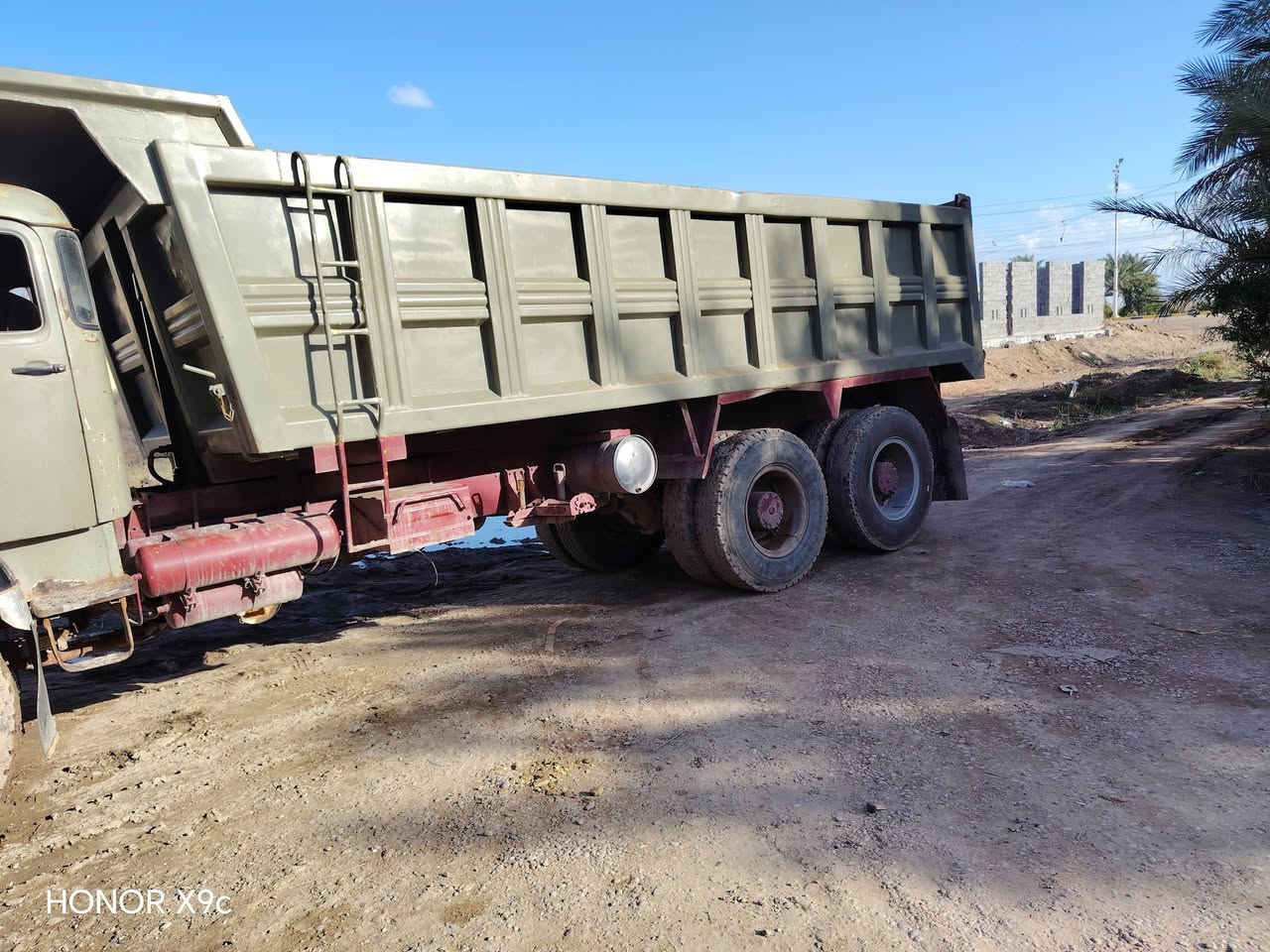 قجمه موديل 79مغيره كله 81 مجموعه جيف كير 110جديد محرك جديد لا تبخير ولا تنقيص عادي قماره جديدة بيه بجم بدي دنكير مايلر جديد تخم تاير رقم ابغداد محوله جديد *********** السعر 43بيه مجال
