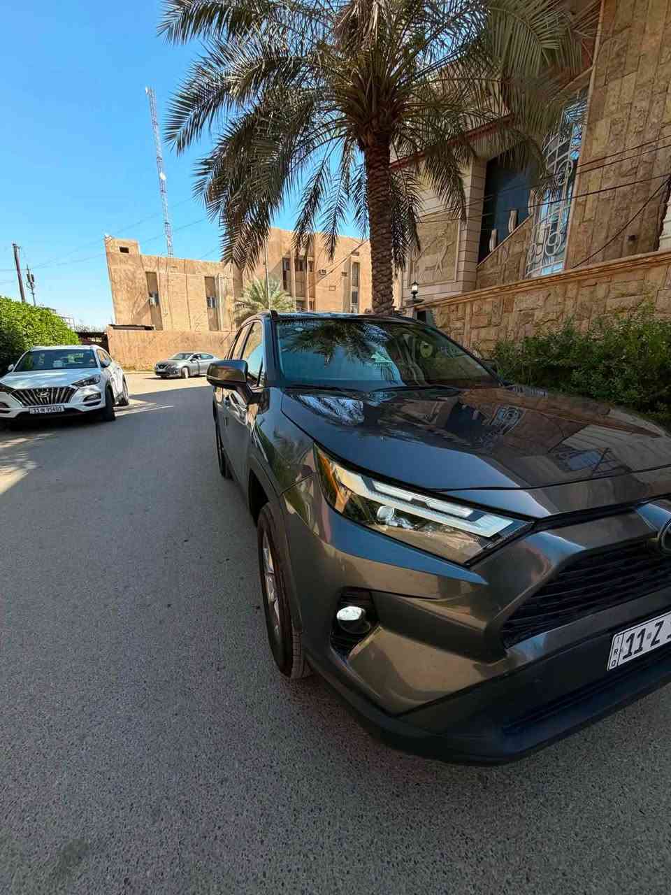 للبيع Rav4 فئة XLE موديل 25 وارد امريكي
بدون صبغ بدون تبديل فقط بارد 
🚀 #مــواصـفــــات
ماشية 16 رقم بغداد 
▪️بصمة تشغيل
▪️بصمة ابواب 
▪️لايت زنون حاجب
▪️لدات امامية
▪️بلوجكترات امامية
▪️ردار امامي لمنع تصادم
▪️كامرة امامية لمنع انحراف المركبة
▪️سلايت روف قمارة
▪️رادار جانبي نقطة عمياء 
▪️لدات خلفية 
▪️دبل اكزوز 
▪️محرك 2500 
▪️كامرة خلفية دوارة
▪️ويل كب كروم
▪️كراسي مخمل
▪️كراسي كهرباء
▪️شاشة كبيرة نفكيشن كار بلي
▪️أنظمة قيادة ايكو سبورت نورمال
▪️سايد بريك بصمة
▪️لايتات اوتو ذكي
السعر 232 وبيها مجال بسيط
مكان السيارة ديالى 
للاستفسار//***********
