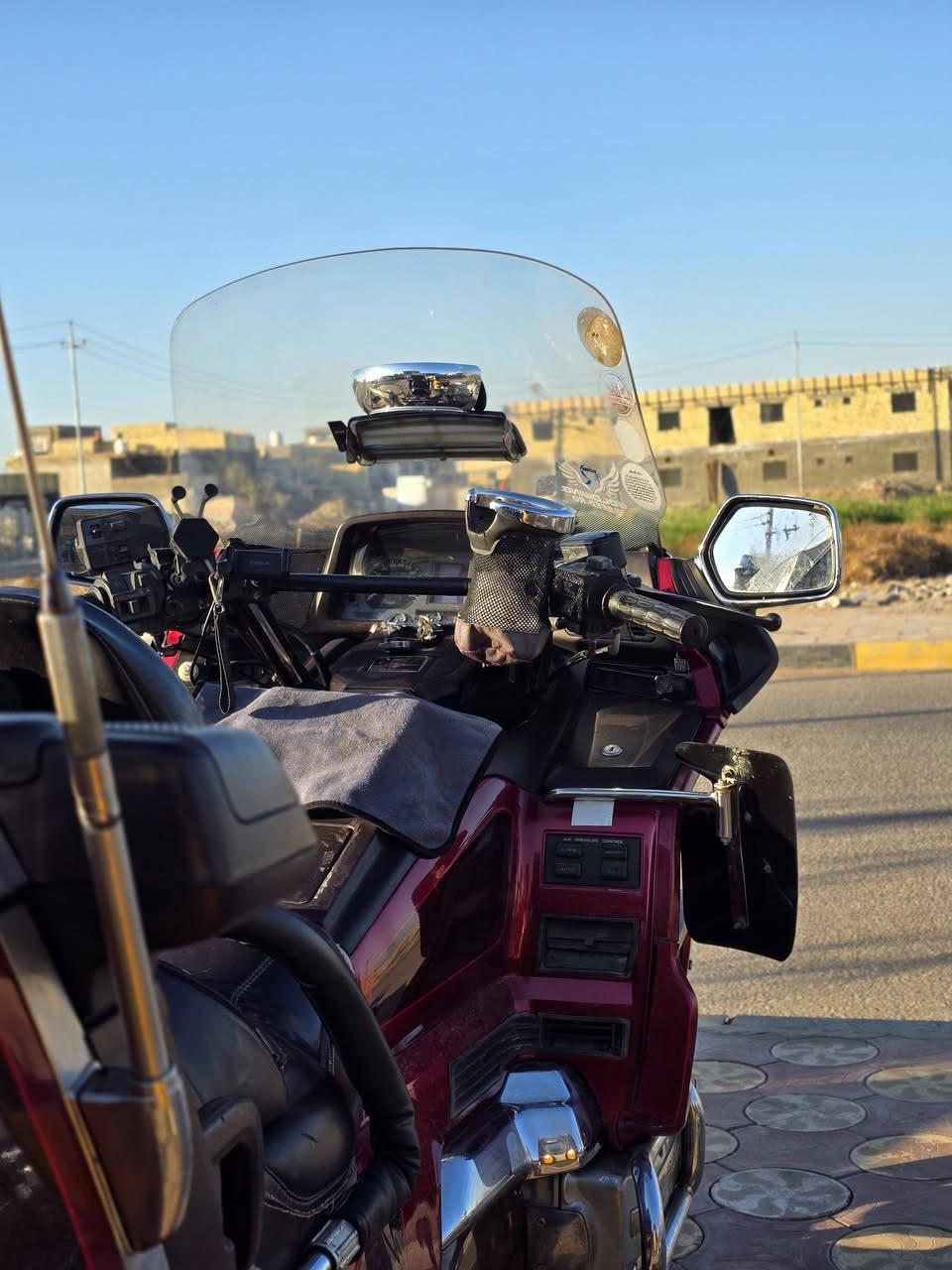 سلام عليكم دراجه كولدن 1500
رقم وسنويه موديل 95 كفاله عامه جك بك مسجل شاشه
باقي تفاصيل اتصل *********** مكاني ميسان
