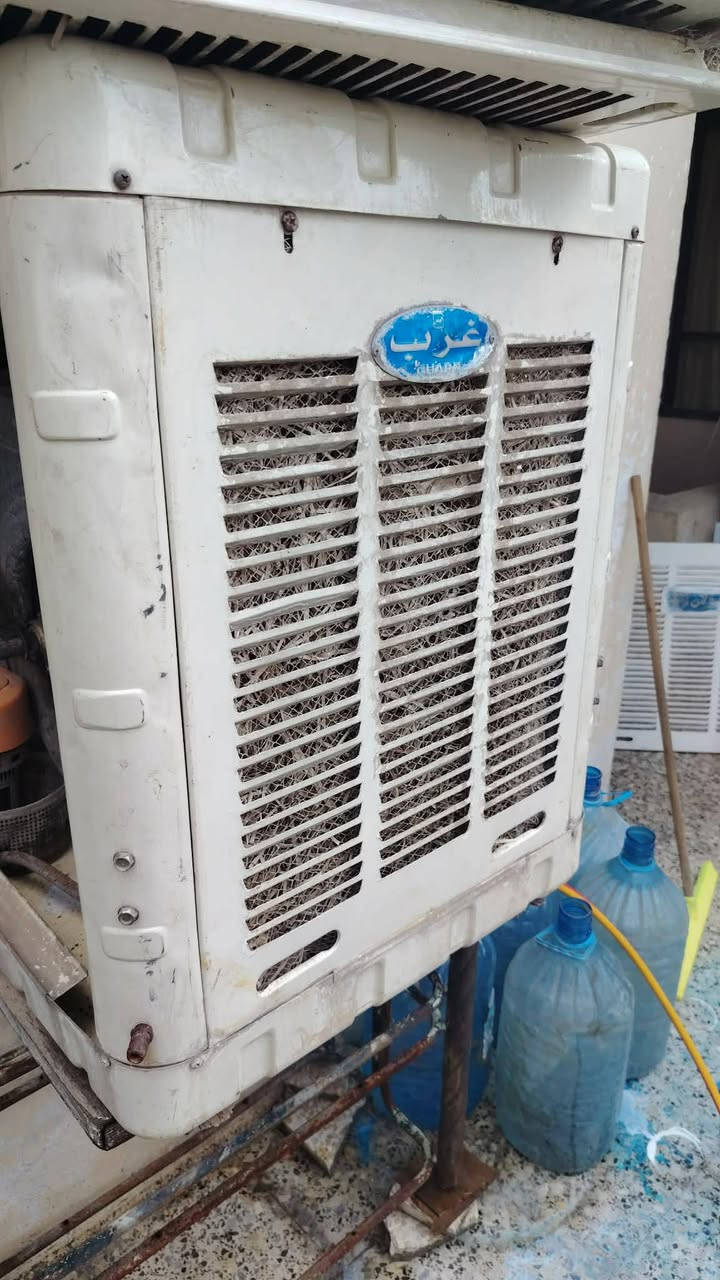 حجم واحد ونص شرط شغل نظيفه ماطور نحاس سرعه وحده شرط في شرط سعر 75وبيها مجال حتئ حلفتها جديده


**إذا كنت صاحب هذا الإعلان وتريد حذفه لأي سبب، رجاءا أرسل رسالة إلى الدعم الفني**