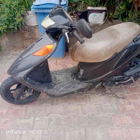 سلام عليكم هاي دراجه للبيع مكينته خير من الله دهن جديد دبلات زينه كهربائيات زينه مو كابريتر نوزل ابلادي
نوع الدراحه ساسوكي ادرس ياباني السعر 275 مكانها ديالئ السعديه ***********
