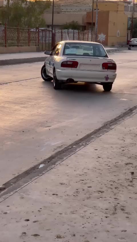 السلام عليكم
بروتون 2002 السياره نضيفه 
رقم بغداد بسمي 
السعر 35 ورقه 
***********
