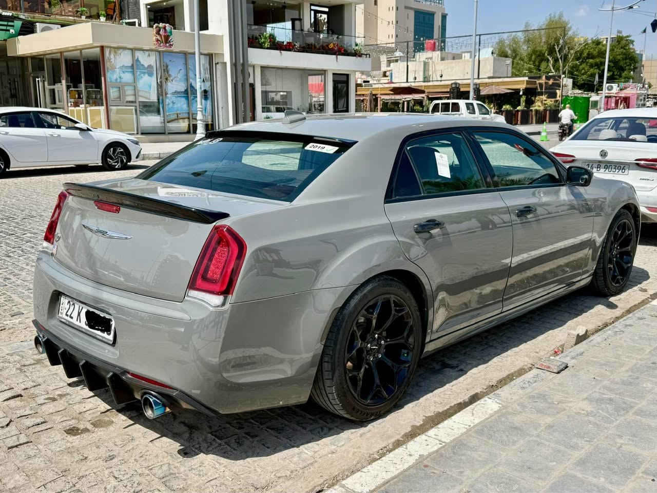 اوباما كندي كلين 2019 محرك 6 حجم 3600 عداد مفتوح 260 رقم اربيل تحويل مباشر كفاله محرك كير حداديه تايرات دواخل جلد اسود ويل 20 عنكبوت ماشيه 156 الف كيلو السعر 260$ بصره زبير *********** البصرة, العراق
