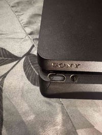 بلاي4 • يدات اصلية • قرص فيفا21