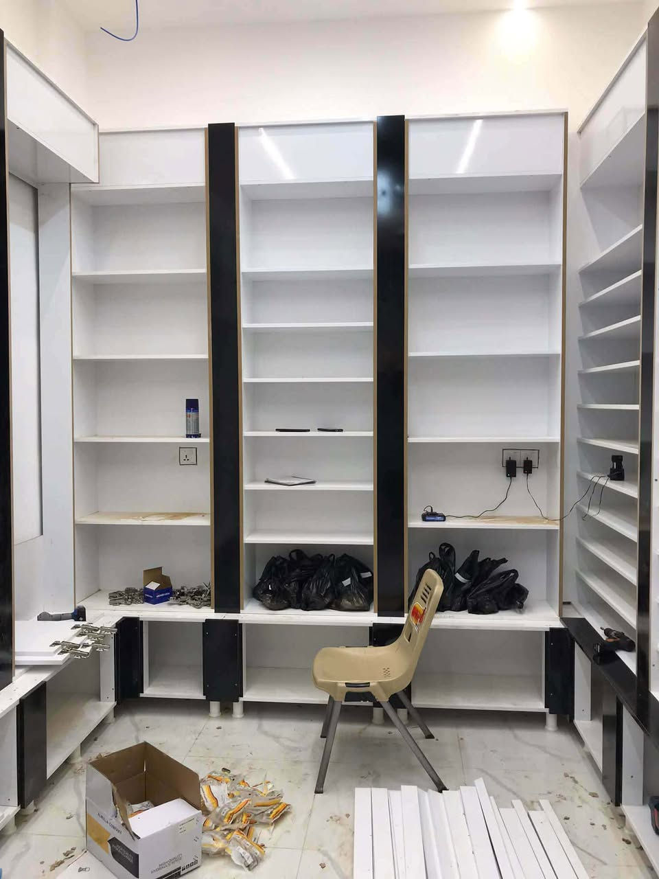 ديكورات رفوف البيع 5امتار ونص  العنوان حي 7نيسان بعقوبه


**إذا كنت صاحب هذا الإعلان وتريد حذفه لأي سبب، رجاءا أرسل رسالة إلى الدعم الفني**