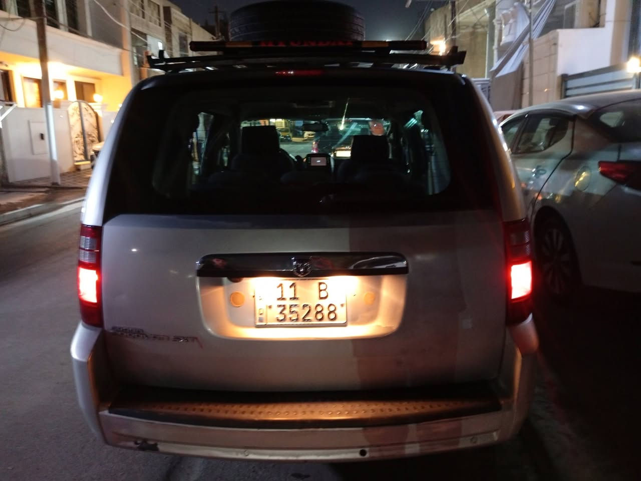 سلام عليكم دوج سبعة راكب موديل 2008 فول مواصفات بسمي تحويل ثاني يوم ***********
