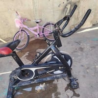 بسكلات واحد رياضه واحد مال طفال  نضيفات بسكل السواد ٤٠ الف ومال لطفال ...