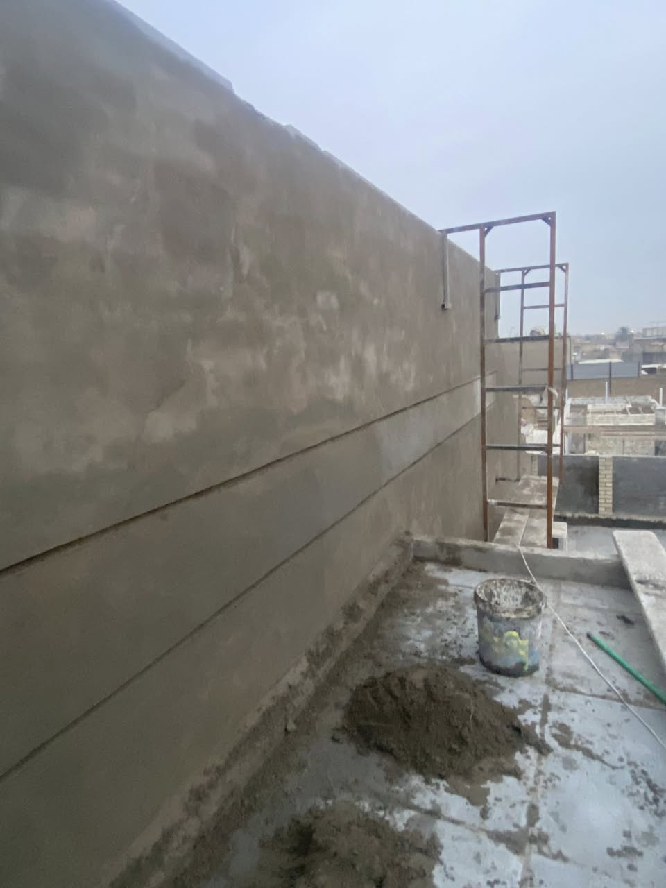 سلام عليكم كادر لبخ  سمنت شغل درجة اولى لبخ سقل جرارة تشميع لبخ مساطر واجهات تطعيم حجر فوم تركي العمل داخل بغداد فقط 
*********** علي الباخ
