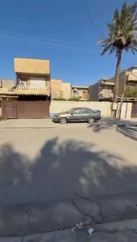 مشتمل 150 متر واجهه 5 حي عدل قريب شارع الاسواق للبيع الاستفسار 0774608...