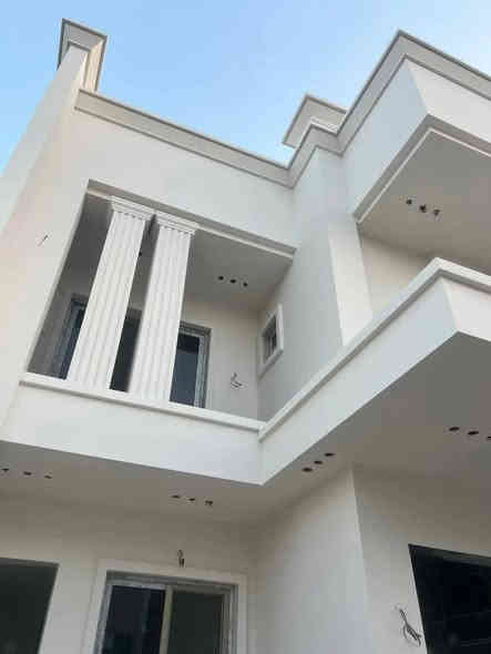 خلفات لبخ وديكور، طلس وتطعيم #الواجهات
سقل ناعم ،اجراره . تصفير مساطر 
اصباغ داخليه وخارجيه . وطلس ستن داخل 
للاستفسار اتصال او واتساب : ***********
