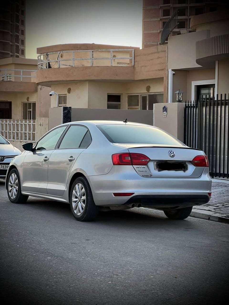 سلاو جیتا٢٠١٤ خەلیجی
مەکینە٢٠بێ تۆڕبۆ
گێڕ تۆماتیک
عادی / سپۆڕت
گێڕ مەکینە بەشەرت
3پارچە و پەلەک لە بۆنیت سبوغە
 سەنەوی ٢٠٢٧ مانگی ١٢
بەسەر دەچێ 
شوێن:هەولێر
ژ.م/***********__*********** أربيل, العراق
