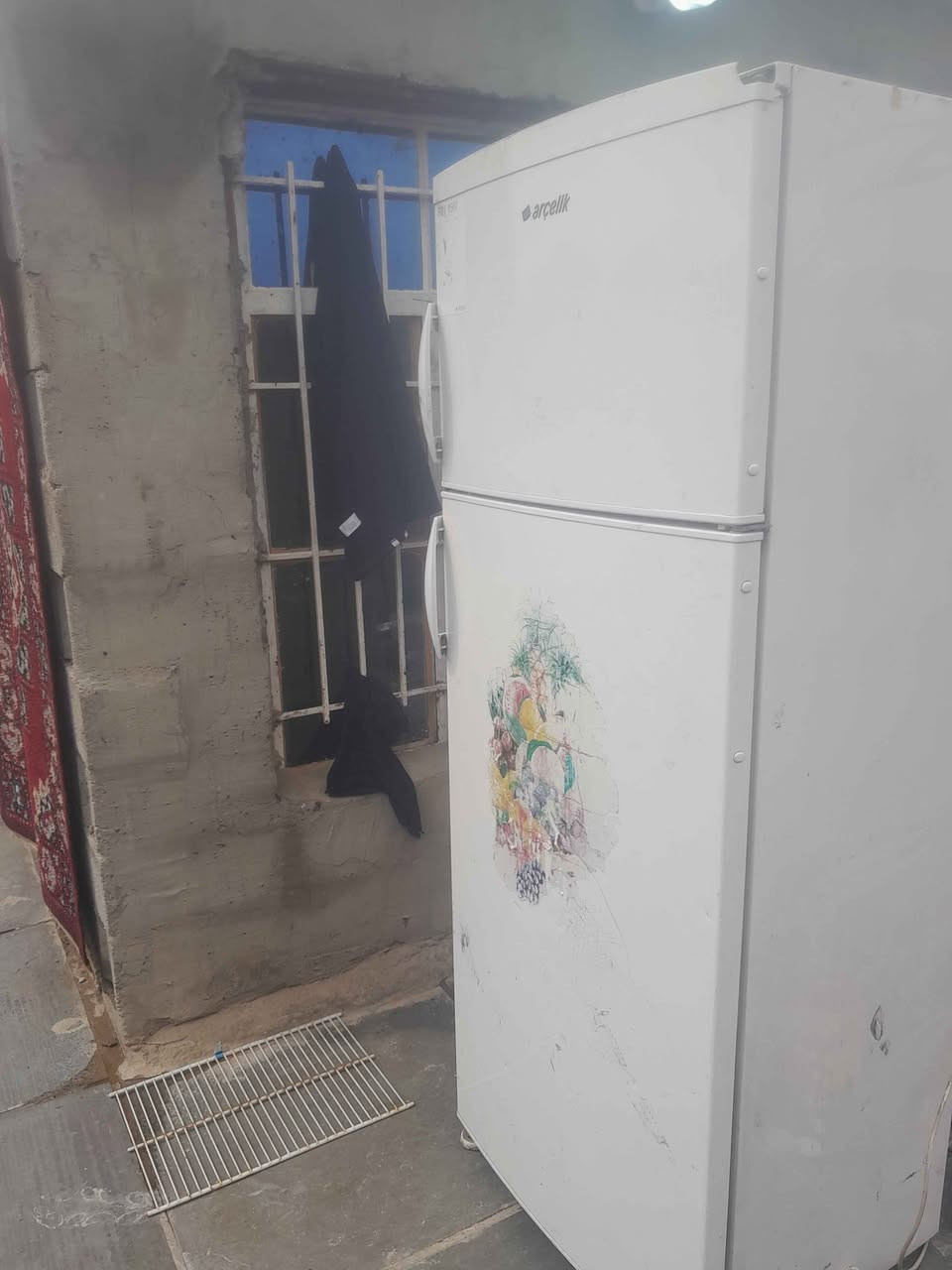 ثلاجة فول تجميد فوك وجوة ثلاجة حجم كبير شرط التجميد مكاني الحسينية القمانيات السعر 145 بيها مجال قليل هاتف *********** الفارس, صلاح الدين
