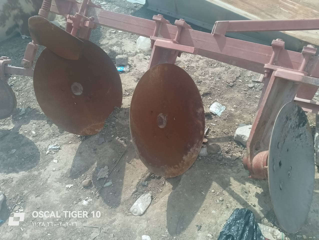 السلام عليكم دسك فرانسي للبيع كلشي مابي صاج كامل المكان جنوب الموصل حمام عليل ***********===
***********
