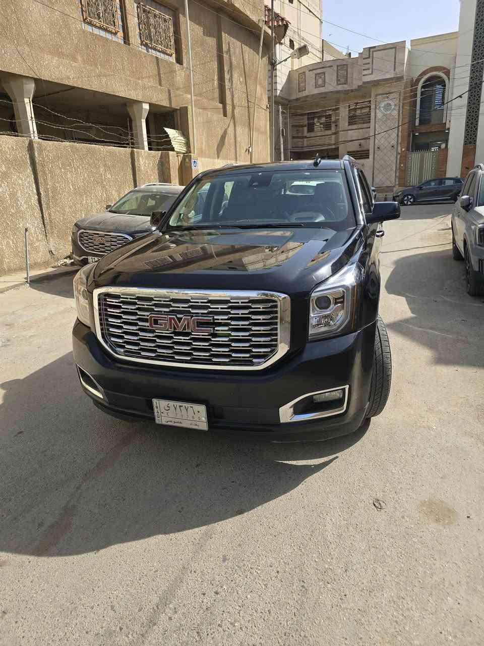 Gmc denali 2019 XL
السياره فول عده الفتحه  
السياره بدون ايرباك  وبيه جاملغ عكس السايق صبغ بس 
الحداديه جديده 
السعر ٣٤٠
الاستفسار    ***********
