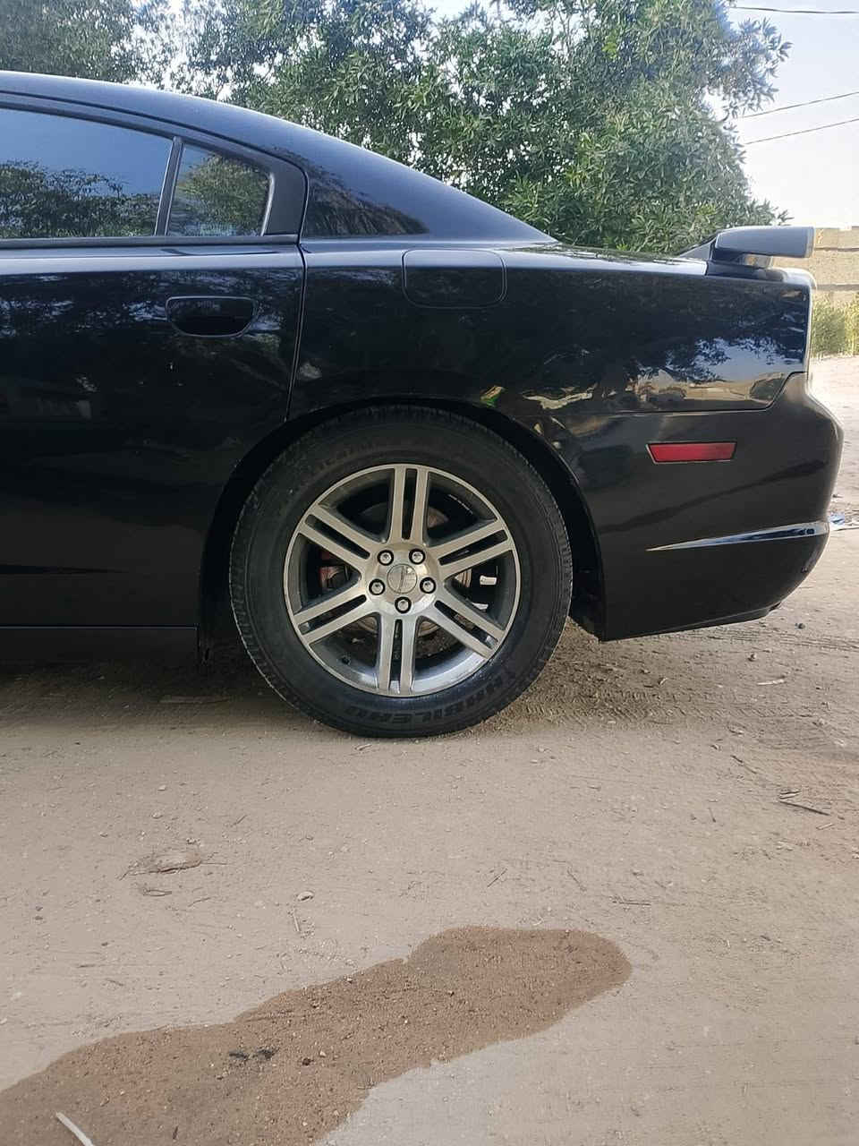 ياالله
جارجر موديل 2012 للبيع نقد فقط بدون مرواس ،سيارة مكينة 3600 گير ماوس شاشة كبيرة ،كامرة ،فتحة ،دمام خلفي استخدام شخصي سونارها موجود بالمنشور السيارة جاهزة ولا گلوب مشتغل بالدشبول رقم انكليزي بغداد بأسمي
السعر 150 نقد فقط 
مكان السيارة كربلاء الرقم *********** ابو ابراهيم
