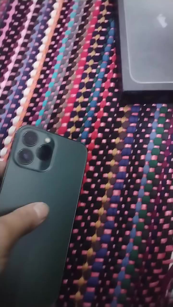 475 الف
١٣ برو ماكس
تفاصيله بلفيديو كلشي شغال مكفول
شاشه مسح وي شاصي وبطاريه اصلي مالته 85 وكمره طالع بيها شعار
بغداد
*********** وتساب
