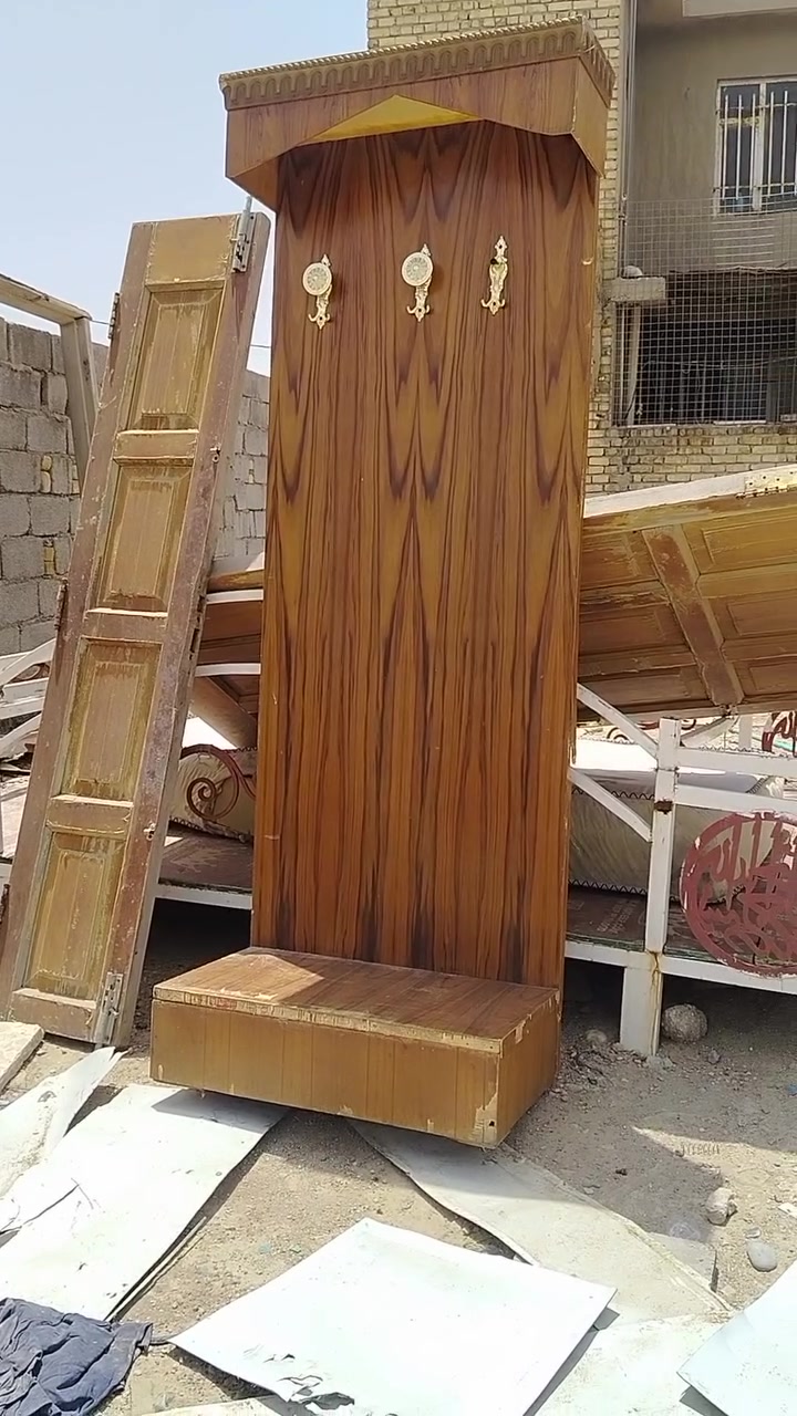 غرفه اخشاب للبيع كلش نضيف مثل ماواضحه بالصور


**إذا كنت صاحب هذا الإعلان وتريد حذفه لأي سبب، رجاءا أرسل رسالة إلى الدعم الفني**