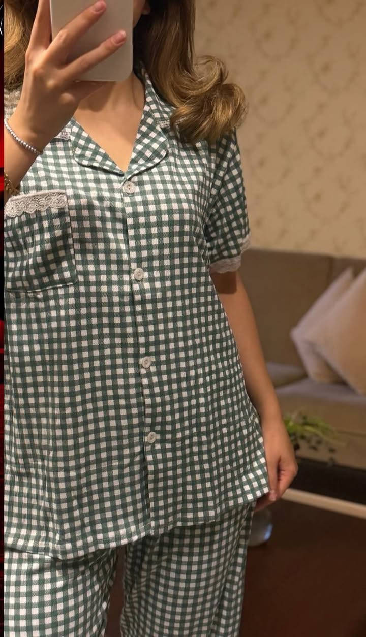 #جمله
اقل طلب نص درزن 
باقي موديلات داخل قناة التلي ↘️
https://t.me/acferthgdii


**إذا كنت صاحب هذا الإعلان وتريد حذفه لأي سبب، رجاءا أرسل رسالة إلى الدعم الفني**