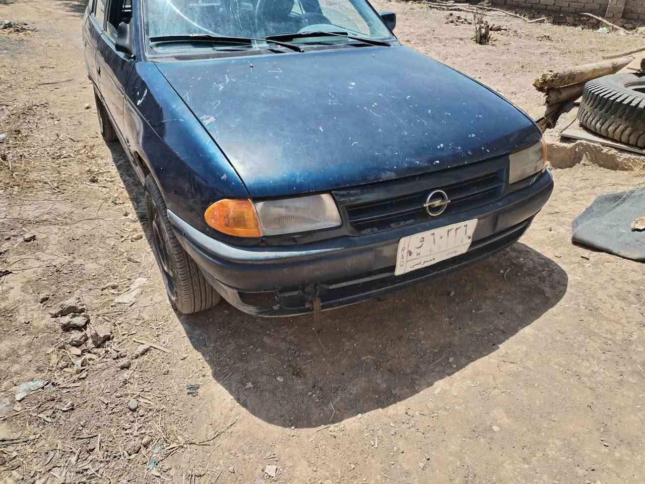 استره موديل 1992 رقم بغداد السنويه صاقطه الشرعي بالموصل تريد وكاله أو تحويل شرط حجم 18 السعر 37 وبيه مجال العنوان موصل ناحيته زمار *********** ***********واتساب
