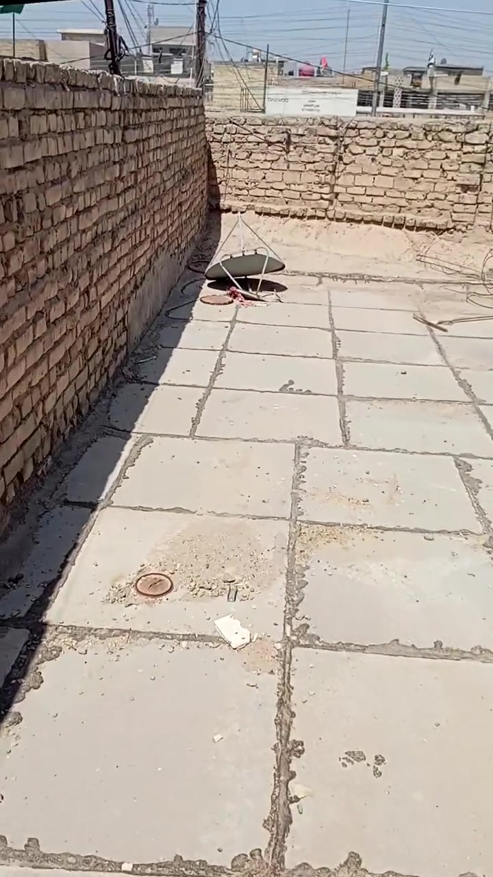 السلام عليكم مشتمل للايجار 275 ألف وبي مجال غرفة نوم استقبال وملحقات عالشارع العام الحسينية قرب مستشفى التركي واتساب ***********@@

