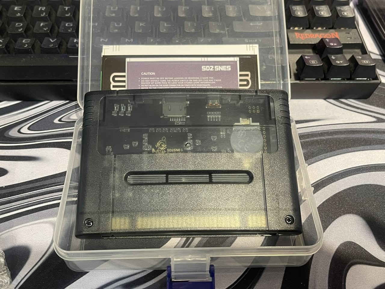 من رخصة الادمنية
كاترجات العاب عدد (2) 

1. البنفسجي بي رام ويا .

2. الموديل الثاني بي منفذ رام بدون رام 

    ويجي بي منفذت تايب سي 

🔥🔥 سعر القطعتين 55 الف شامل التوصيل 🔥🔥


**إذا كنت صاحب هذا الإعلان وتريد حذفه لأي سبب، رجاءا أرسل رسالة إلى الدعم الفني**