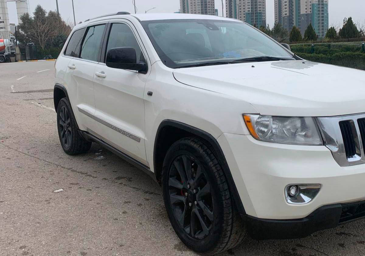 جێب لاریدۆ2012  ساغ 
د بێ ڕەقەم بەشەرتی ماڵی مەدەنی 
فوول مواسەفاتی
 بێ سڵاید
5 مۆدی لێخوڕین 
‏(Auto + sport + Snow + sand mud + Rock)
لایت ئۆتۆ و زینۆن. کوشن هیتەر و ئاوێنە هیتەر. 
تەحکوماتی سەرسوکان  بەسمە  حاسە  دژە خلیسک تراکشن

سعر لە کۆمێنت داوابکە ڕاستەخۆ بۆت دیت 📩 

چوار تایەی تازە و ویلی سپۆرتی لەسەرە
بێ دەعم و لێدراو حیزام بۆیاخ سەقف و شان بە شەرت
گێڕ و مەکینە و ئەکسل و دەبڵ ئەکسل بەشەرت

ژمارەی خاوەنی 
***********
***********
