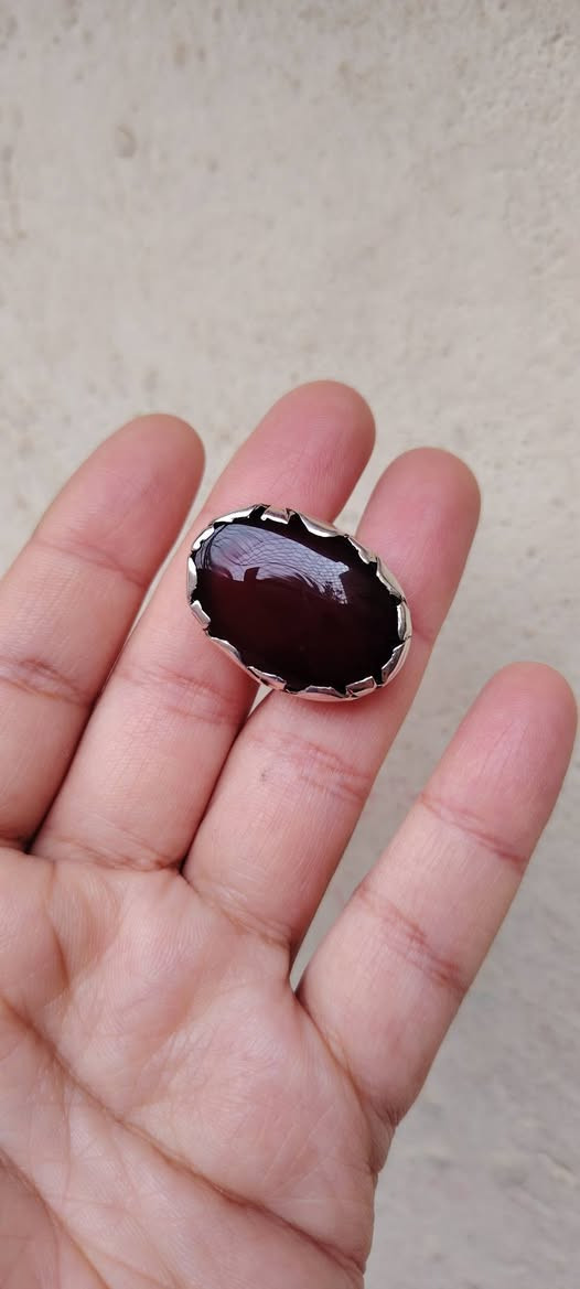 عقيق يماني كرز الكرز نخب اول صياغه يدويه ثقيله قطعه جميله جدا جدا قطعه خشنه
السعر خاص


**إذا كنت صاحب هذا الإعلان وتريد حذفه لأي سبب، رجاءا أرسل رسالة إلى الدعم الفني**