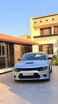 وبركاتة جارجر 2023 لاست كول لون رصاصي الجديد  سياره مواصفات SXT شاشه ج...