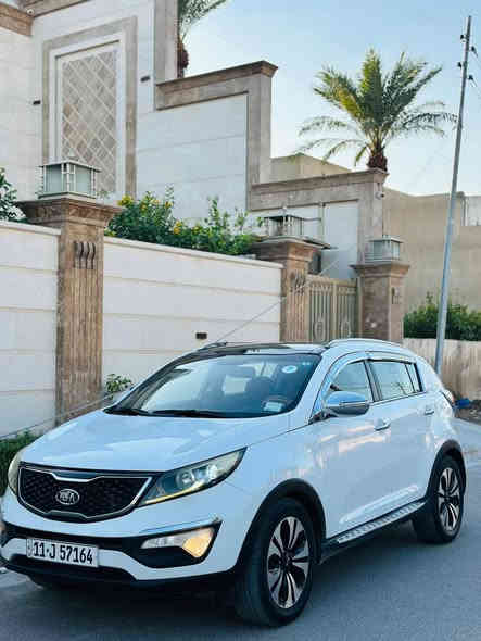 سبورتج خليجي كفاااله السعر 137 موديل 2012 السياره جديده التصال ☎️ ***********
*المواصفات فول عله فئه 
*بني رامه 
*بصمت تشغيل 
*كشنات جلد 
*مري شفط 
*تبريد قطعتين 
*كامره خلفيه دواره 
*حساسات ماميه خلفيه 
*فوال تحكمات ستيرن 
*الد مامي خلفي 
*كشنات تفئه+ كهربائيه 
*مقاعد خلفيه تفئه 
*ستيرن تفئه 
السياره فوالل وبعد بيه هواي مواصفات                     👇
مكان السياره بغداد التصال *********** السعر 137 وبيه مجال.
