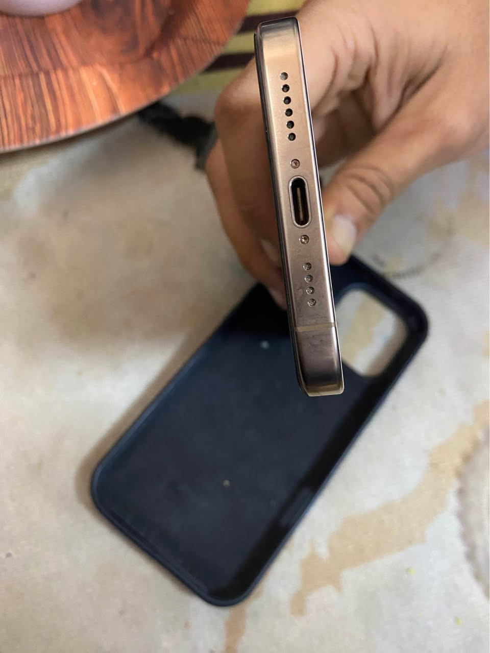 ايفون 16برو ماكس شرق اوسط بطاريه97 غراض كامله مستعمل قليل سعر مليون ٦٠٠ وبي مجال كركوك, العراق


**إذا كنت صاحب هذا الإعلان وتريد حذفه لأي سبب، رجاءا أرسل رسالة إلى الدعم الفني**