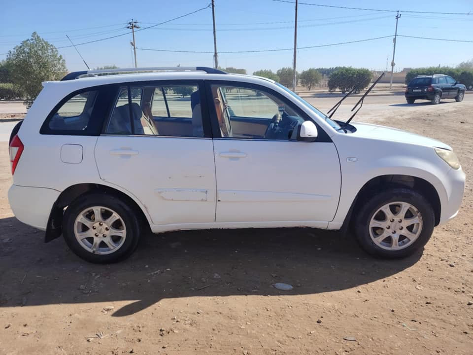 السلام عليكم ورحمة الله وبركاته
 تيكو للبيع موديل 2015
مواصفات
محرك 2000
اربعه سلندر
كير أوتوماتيك وكهربائي
الگير عاطل 💔
تخم تاير
كاميرا وشاشة حديثة
رقم بابل مشروع وطني المالك بابل
بيه طخه بالباب الخلفي وموجوده بالصور
المكان محافظه الديوانية - قضاء الشنافية 
باقي المواصفات بالصور
السعر 64 ورقة 
تفاصيل أكثر الاتصال على الرقم التالي 

*********** ديوانية, القادسية
