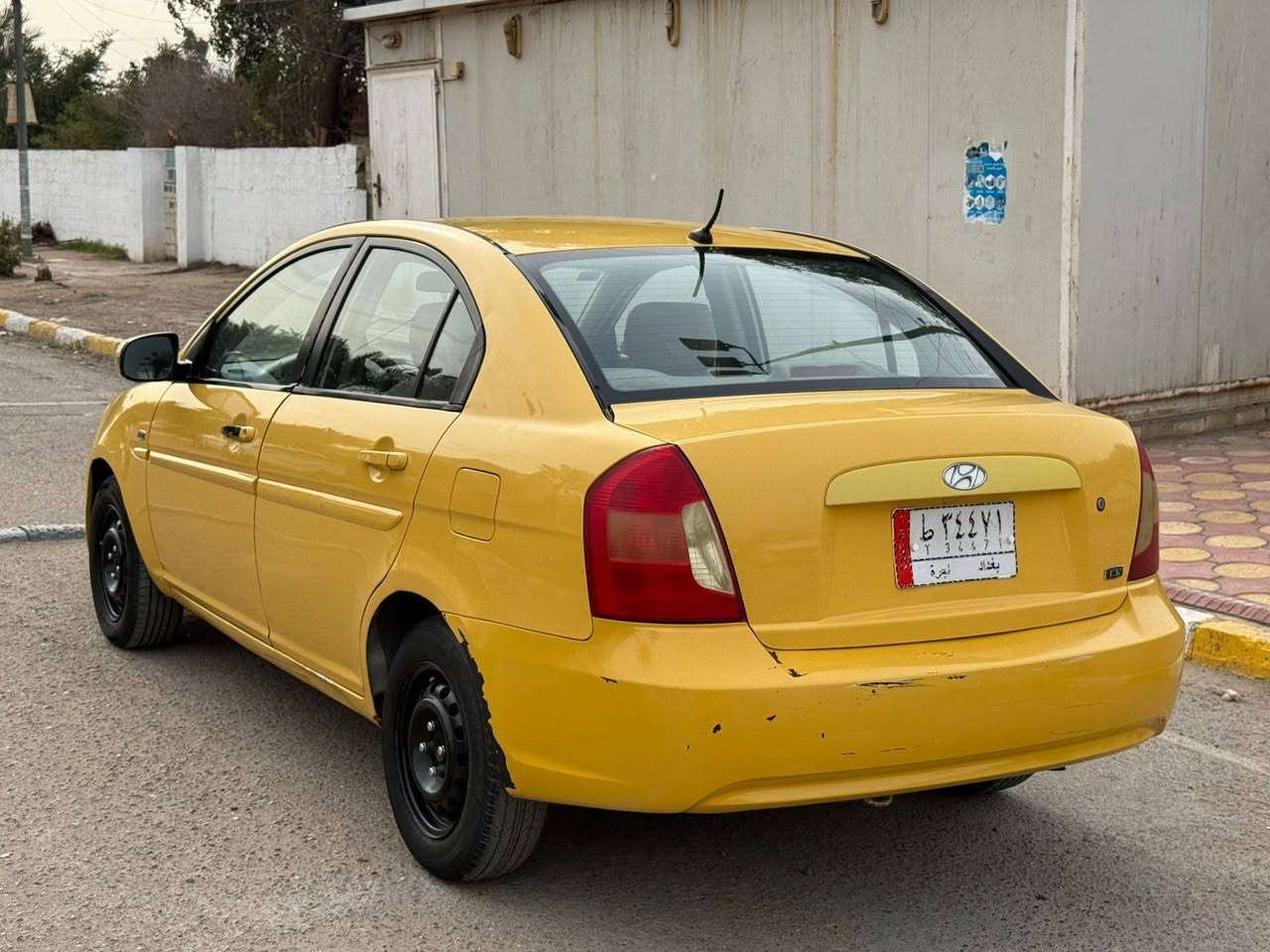 اكسنت 2011
خليجيه بيهة طخه بسيطه بجاملغ الايمن
مكينه 1600
مكينه كير مكفولات 
تخم تاير 
صدر جديد 
السياره جاهزه ومابيهة اي نقص 
وحلا من الصور 
رقم بغداد مشروع وطني تحويل ثاني يوم 
معروضه 89
عنوان بغداد شارع فلسطين
***********
