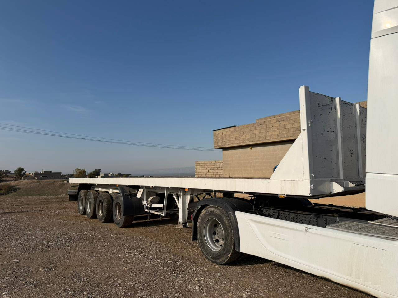 لبیع عربانە اربع دناکیر علوج 
سعر 60 مجال
***********
