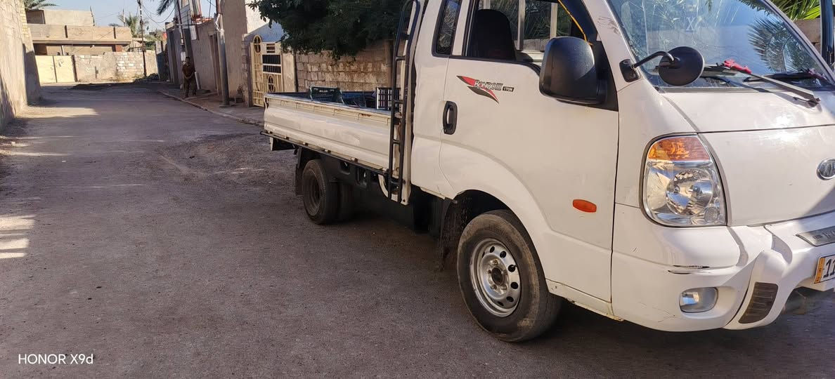 مسكر ٢٠٠٨ رقم بغداد بسمي سيارة جاهزة مكينة جديدة بم ونوزل سدر ويالة كلج كلة جديد سيارة خير من الله جان بيهة خياس بل داير والدوسة شديت مال كصل وبيهة رشات صبغ وتفاصيل نتصل وتدلل مكلف بل نشر سعر ٩٦ وبيهة مجال حك الجية المايعجبة سعر خلي يعبر المنشور رقم صاحب سيارة *********** عنوان بغداد معامل حسينية
